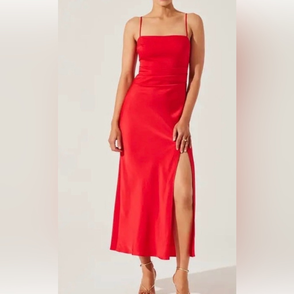 Nwt Astr The Label Cherry Red Midi Dress L